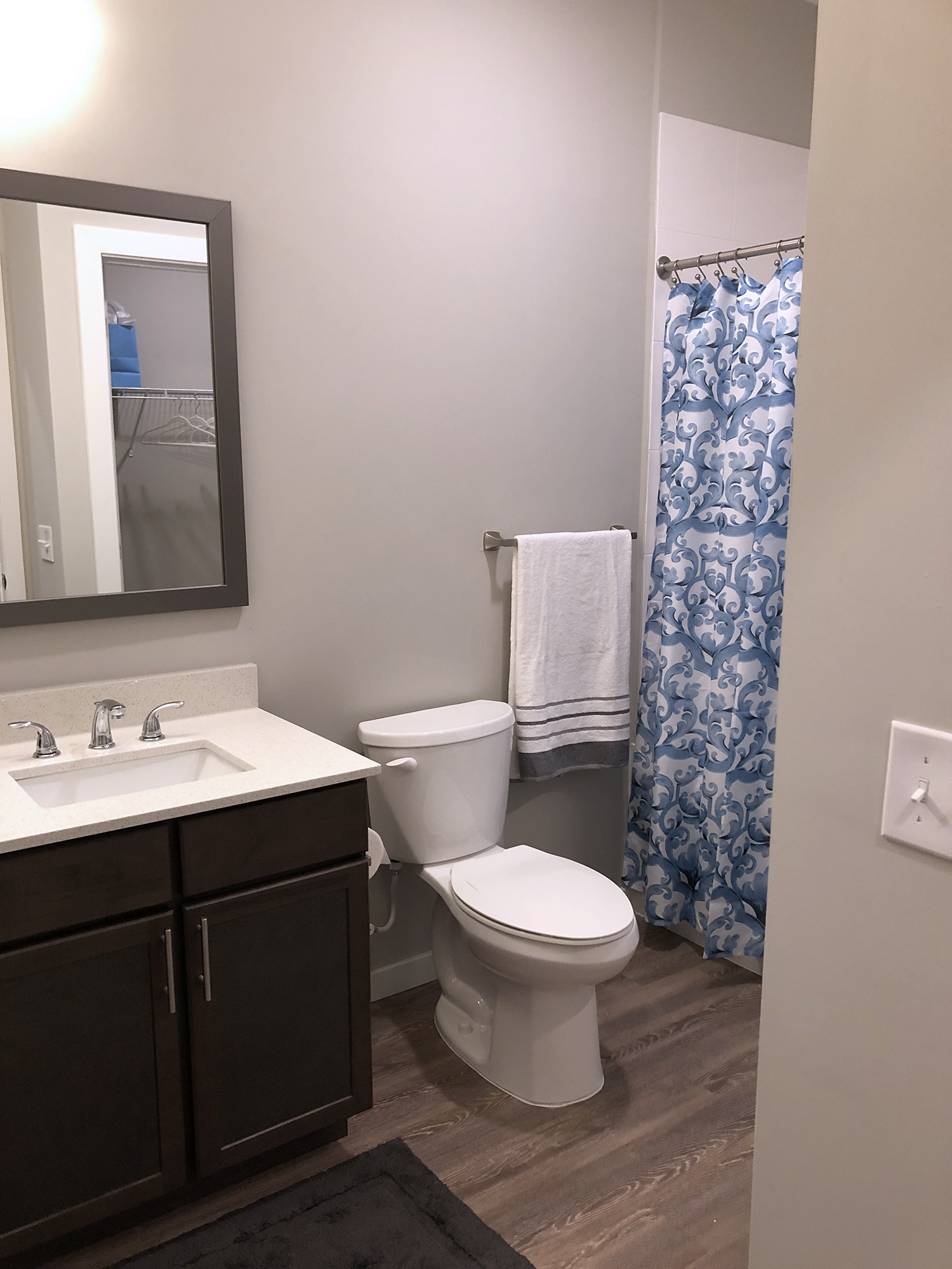 Outlook Hamilton Model 2 Bedroom Bathroom